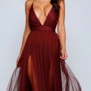 Burgundy Pleated Tulle Maxi dress